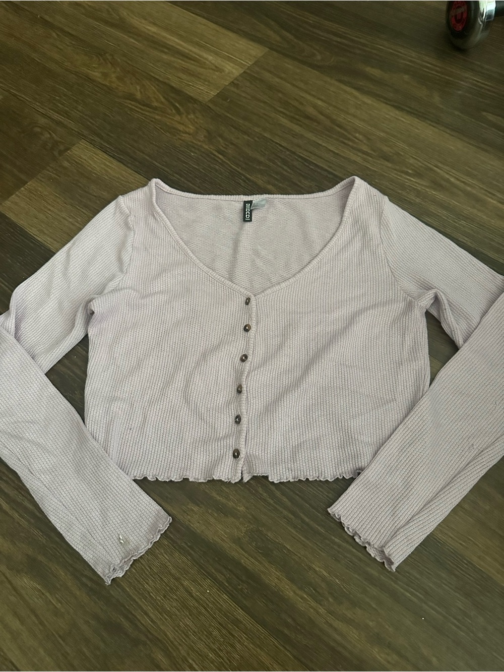 H&M Light Lavender Ribbed Button-Front Long Sleeve Crop Top